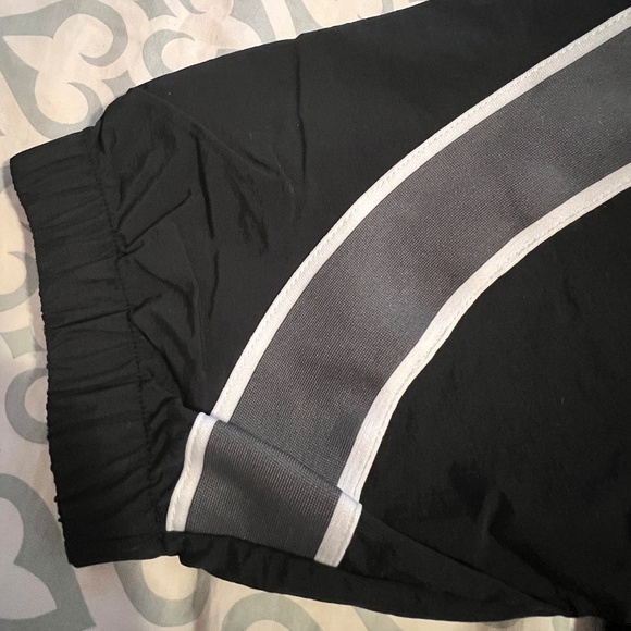 Old School Nylon Track Suit , Black / Grey , XL , XXL - Picture 6 of 15